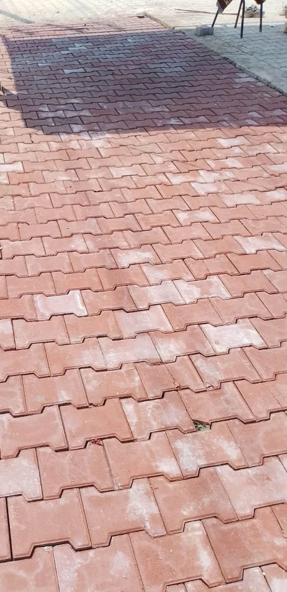 احدى اعمل 
معمل بيهارتون ديالى لإنتاج مقرنص أرضيات 
في ناحية دار السلام 
يوجد كادر خاص بالمعمل لكافة أعمال المقرنص 
—————————————-
يوفر لكم المعمل انتاج المقرنص يستخدم في أكساء الكراجات و الأرصفة و الأممرات 
بمستويات عالية جداً من الجودة
—————————————-
مستعدون لتجهيز كافة المشاريع التابعة الى المؤسسات الحكومية والمزارع والمقاولات العامة وبكميات كبيرة 
يتوفر توصيل لجميع محافظات العراق للكميات الكبيرة فقط 
—————————————-
للاستفسار والتواصل ‭***********‬ 
واتساب.                      ‭ ***********
