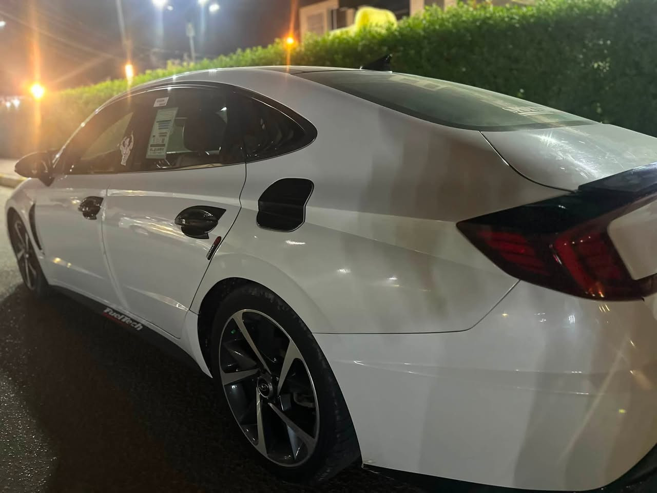 تحيه طيبه الاخوه الاعزاء سوناتا ٢١ أمريكيه فول موصفات للاخير اعلى فئه بنراما جلد حار بارد كراسي كهرباء بصمه رادارات مثبت سرعه هند بريك بصمه اوتو هولد انضمه قياده حادثه صفحه كردحها وبيها كلير بل صفحه الثانيه ابيعلك حزام بدون بنيد بدون صندوك بدون قماره رقم أربيل ابسمي محرك كير كفاله شواصي لغود كفاله السياره نضيفه جدا ماشيه 49اللف مايل مكانها بغداد العامريه السعر ١٣٩ ورقه قفل قفل 
***********
