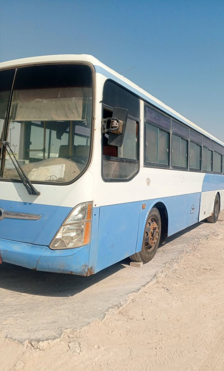باص هونداي للبيع موديل 2009 أصولي كفالة قير مكينه حداديه جديدة السعر 105 بيه مجال
‏‪***********‬‏
