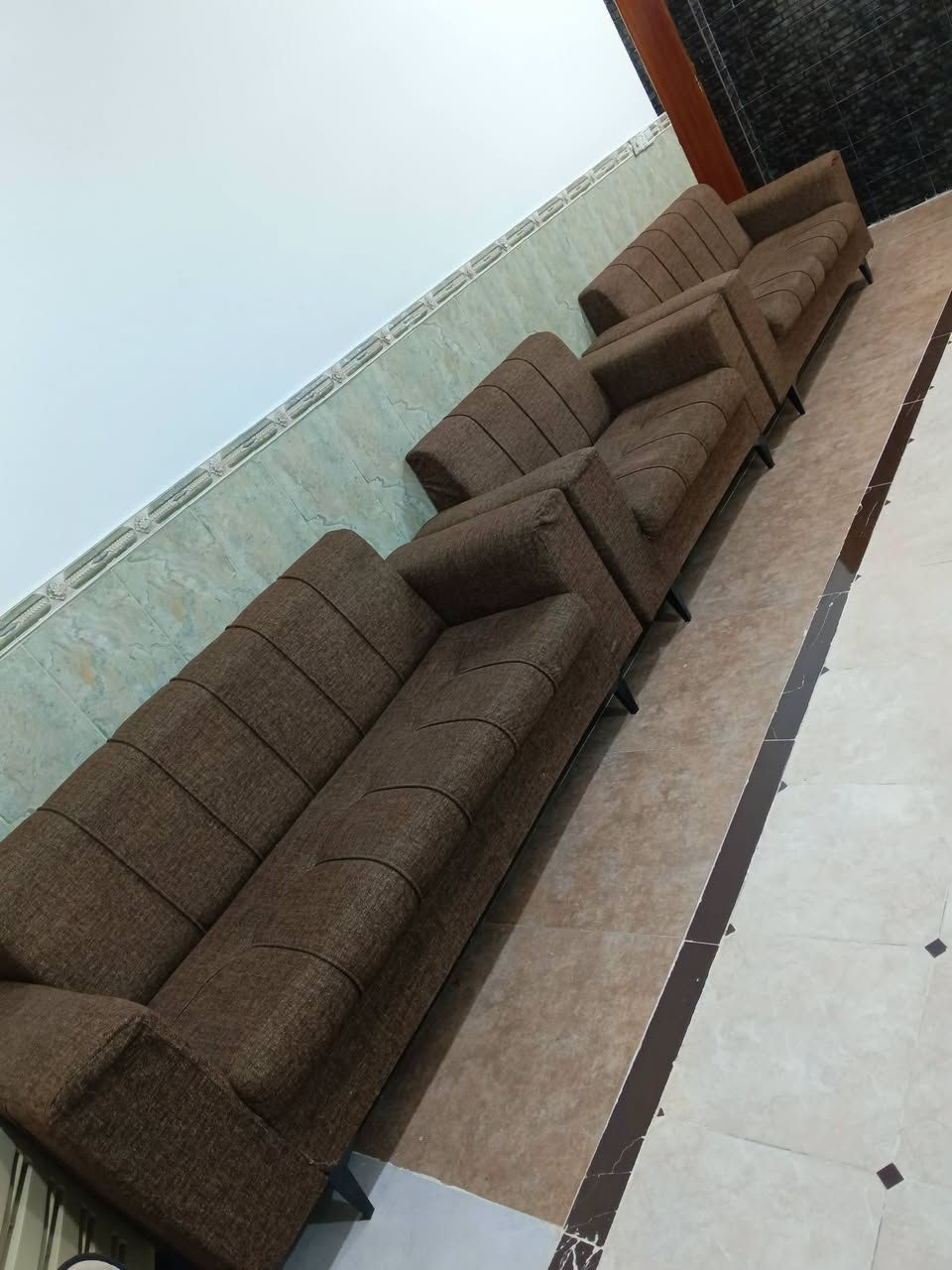 ١٠ مقاعد • مستعمل • العزيزيه باب الحاره