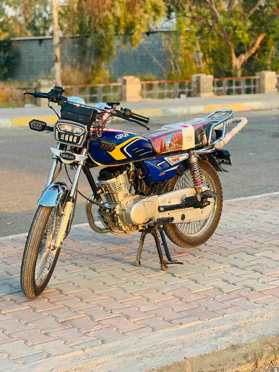 سلام عليكم تايكر مديل 24شكل 25كفاله عامه
ديالى ابو صيدا السعر ٦٧٥بي مجال تصل وتدلل ***********
