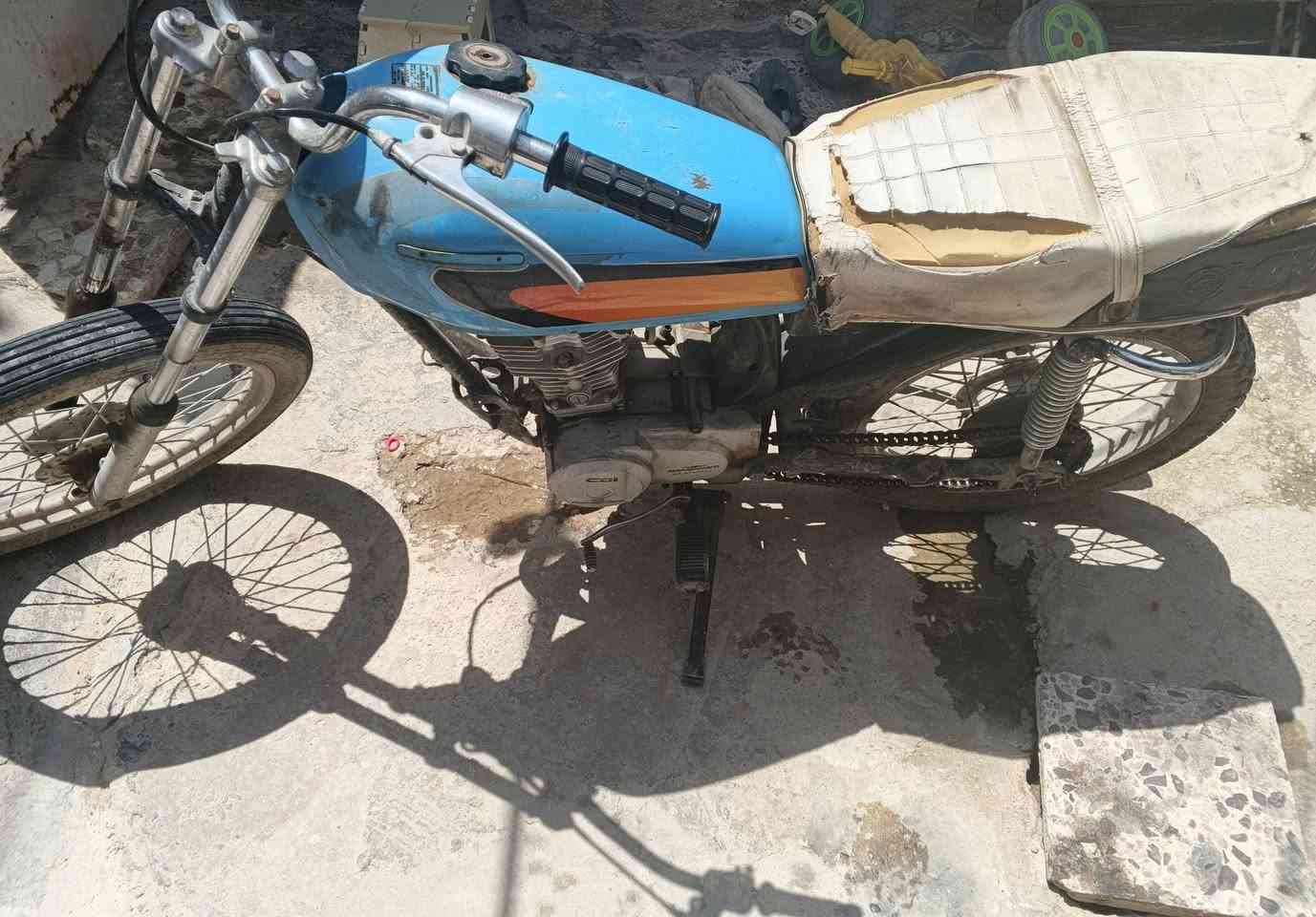 سلام عليكم 
دراجه اربعه كير كلك  السعر 160
رقمي ***********
