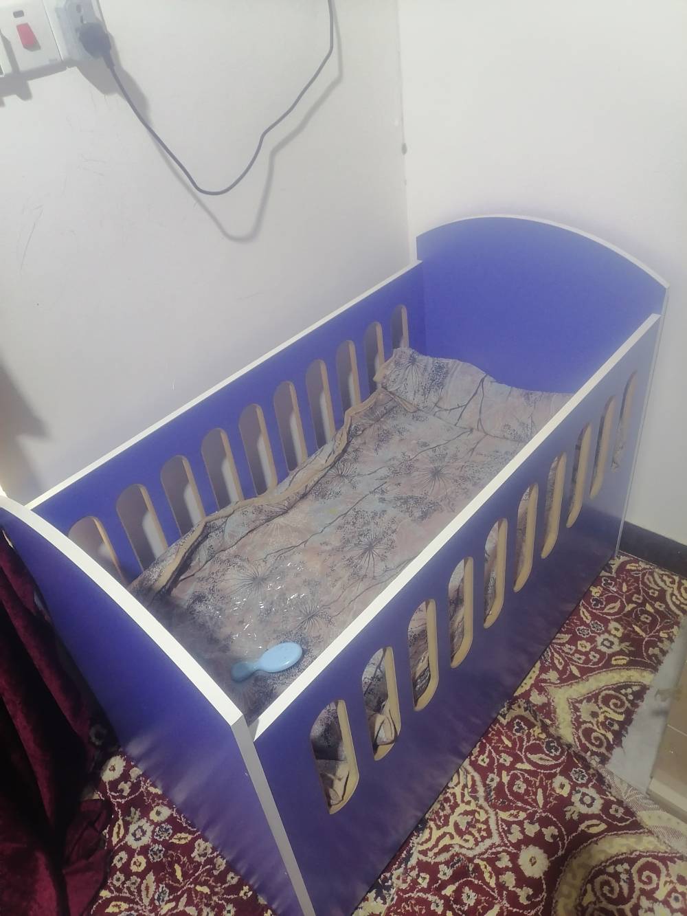 سرير اطفال • اطفال ١-٤ سنوات • البصرة أبي الخصيب