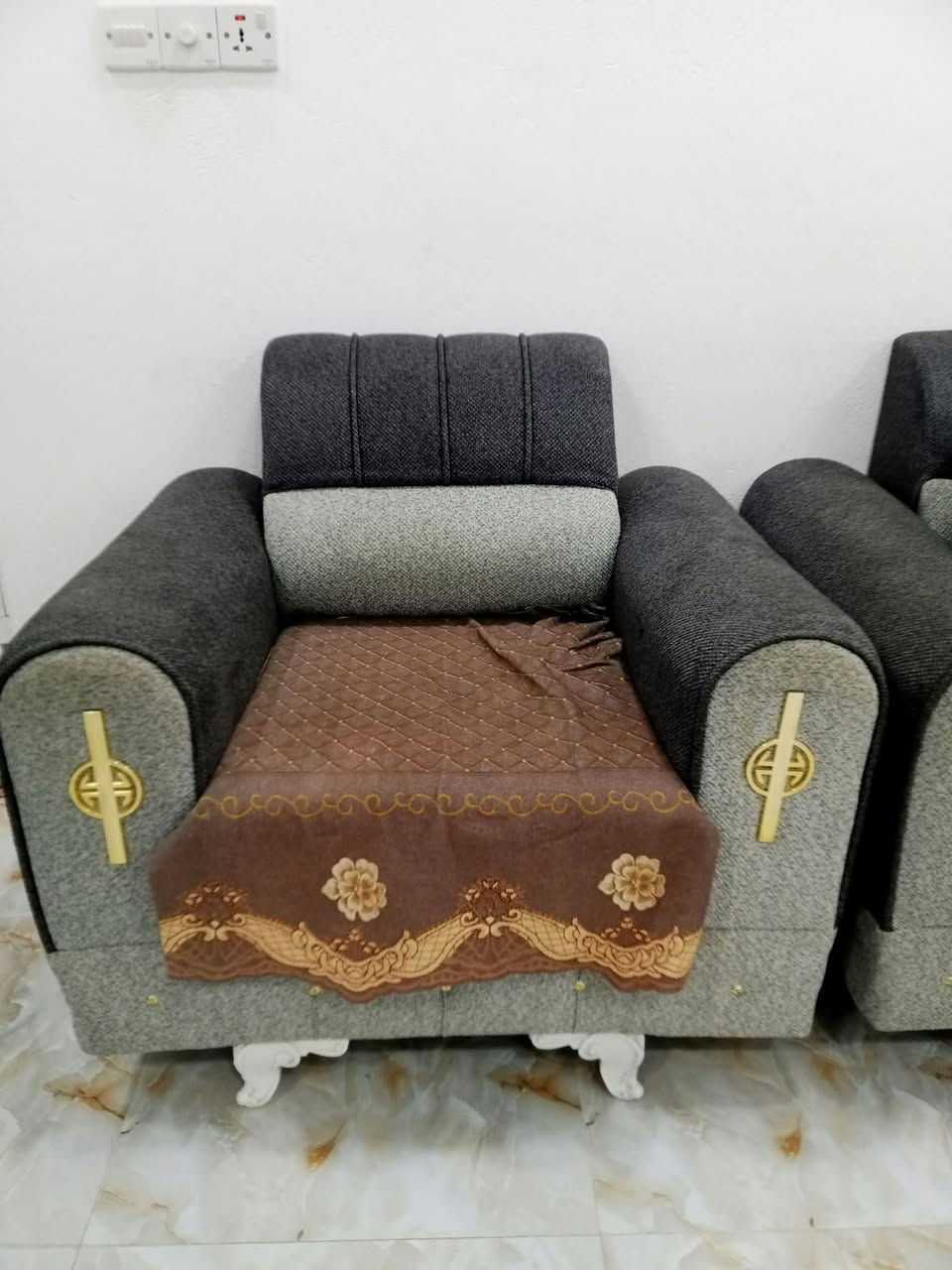 كاونتر مرمر • تخم جديد • ديوان بيجي