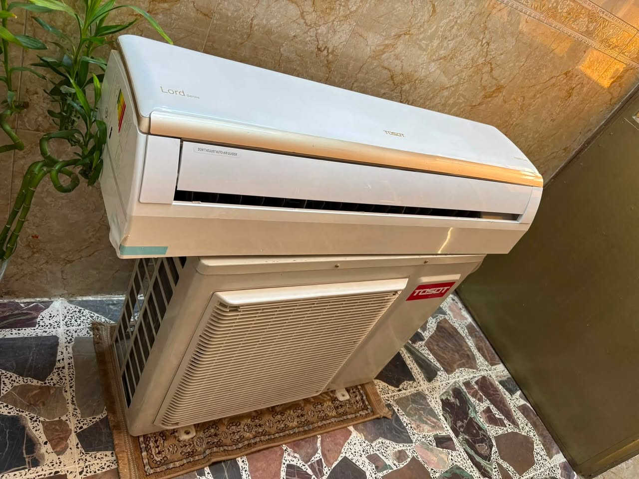سلام عليكم
سبلت توسوت ٢ طن عادي
حاربارد غازه بي مقفول  R-22
كامل مع ملحقاته والبوري
بلادي ممصلح نظيف
ظمان   10  أيام
السعر  ٤٢٥ الف
بغداد حي الجامعه
***********

