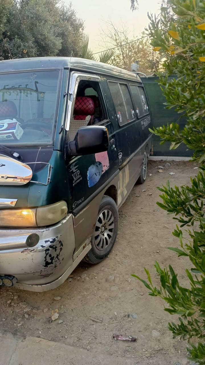 هونداي شرط التحويل والتوكيل رقم مسطرة انگليزي گير مكينه وشواصي مصبوغة حزام باتري جديد تواير سلف دينمو كهربائيات كلها شغاله المكان باربيل حاليا كلك خبات حصة گاز بيها سنوية باقيلها سنه وشهرين تسقط 
السعر ٤٤ وبيها مجال بسيط
للتواصل
*********** وتساب
***********
