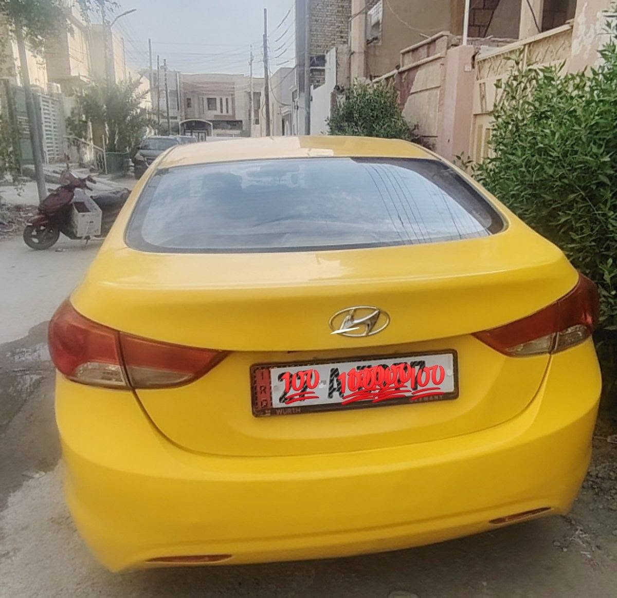 النترا ١٢ خليجي كفاله عامه
محرك ١٦٠٠ مابدل بيه شي تحويل مباشر ذي قار رقم دولي داخله هزه العام مصفره ضرايب وهيئه
٨٥ وبيه مجال 
***********
