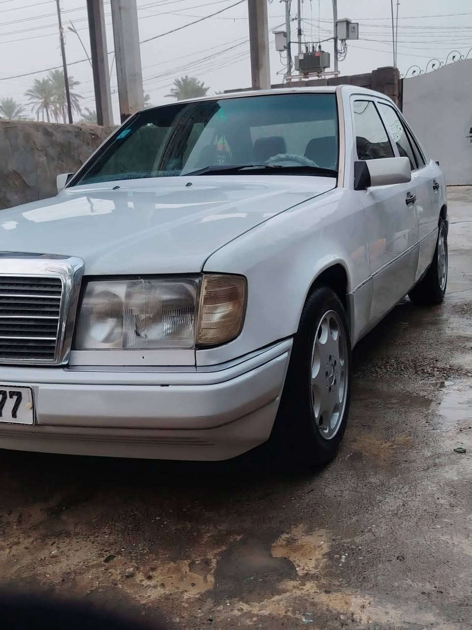 السلام عليكم مارسيدس دب  للبيع موديل 92 سياره بلاديه محرك خراطيم خير من الله سياره بااسمي  رقم #بغداد دولي حجمE 230سياره شغل واطلع وين ميعجبك تدفئه تبريد ثلج جام 4 كهربائيات قطره اخياس مابيها سياره متعوب  عليها خير من الله مال جناي دواخل خير من الله السياره احله من الصوره تحكم جام سنتر لوك كله شغال  تجي اتكلب واتشوف مكاني ديالى بلدروز #السعر 75 وبيها مجال الاستفسار الاتصال ع رقم ***********
***********

نص مكتوب في الصور:
- ١٠ كانون الأول، ٢٠٢٥ ١٠:٢٧ م مشاركة المفضلة التعديل الذكي حذف المزيد