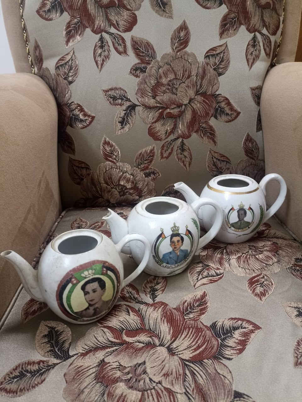 مجموعة قواري ملكية للااستفسار
*********** واتس اب.كما موح بالصور والفيديو..
