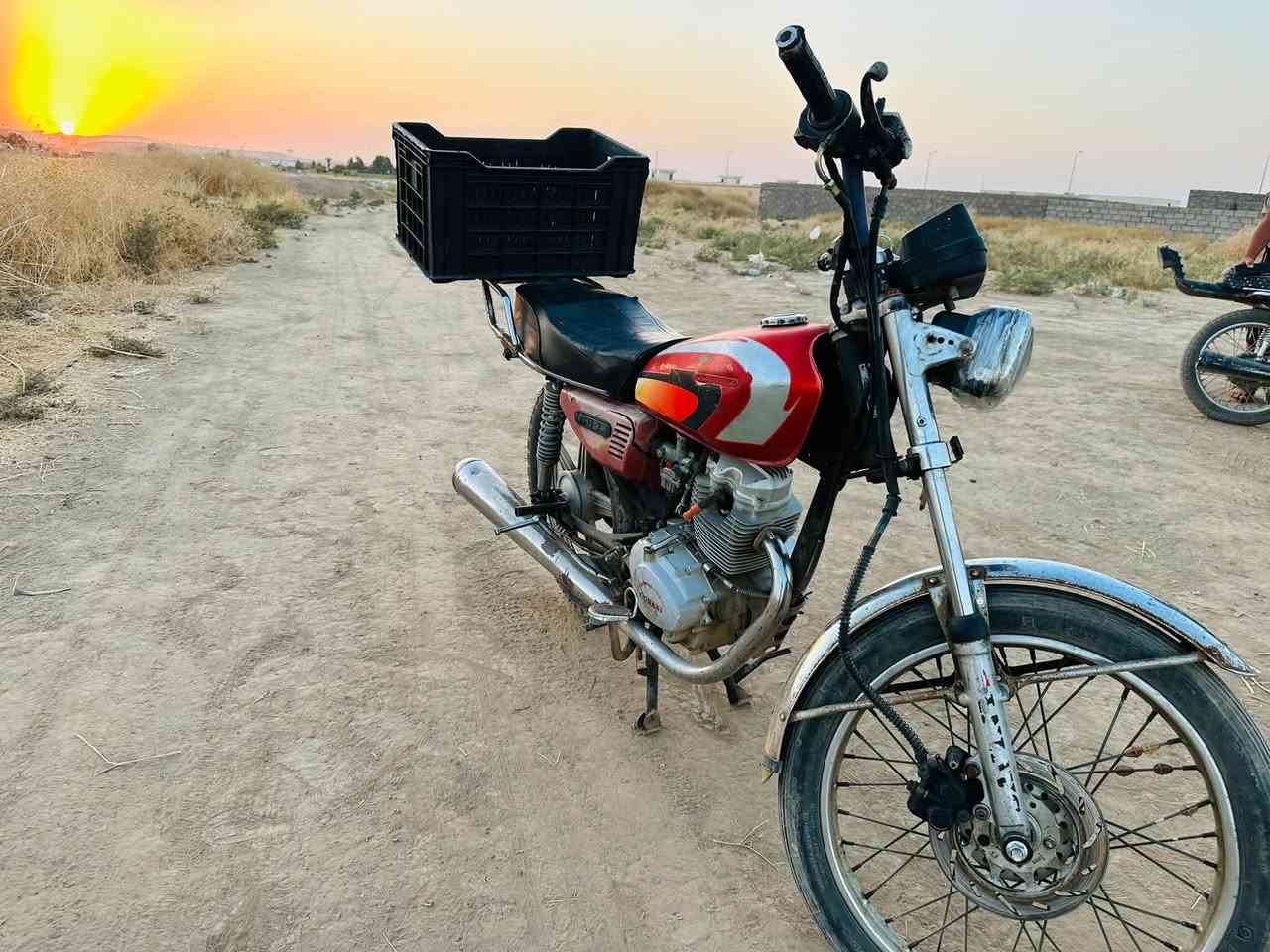 موطور اللبيع نضافه فول أي صوت مابي)سعر200وبي مجال ويرهم مراوس موجود خاص او اتصل ***********

