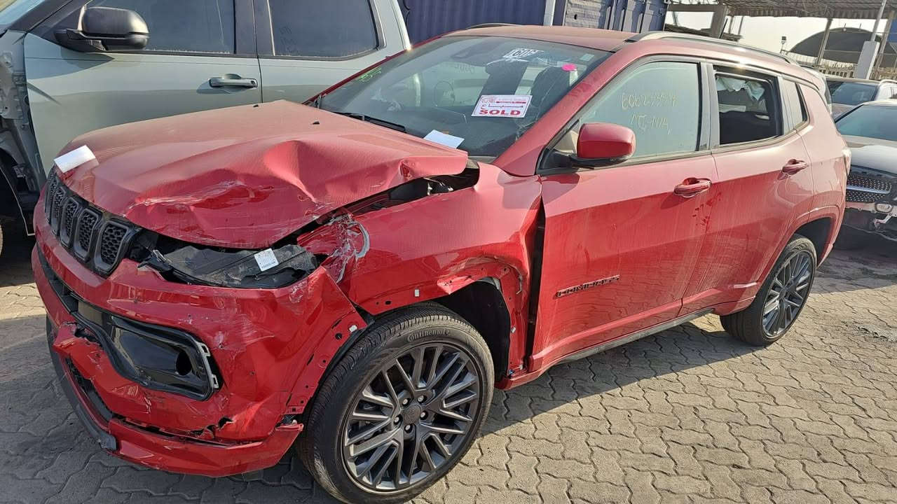 ب130   وبيها مجال بسمي رقم كربله  حادث السياره موجود مع الصور مكان السياره بكربلة ماشيه 30 -الف 
للاستفسار الاتصال ***********
