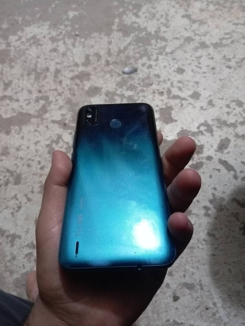 جهاز لبيع تكنو ذاكرته ٦٤ دبل شريحه سعره 55بي مجال قليل يرهم مراوس 
شحن كلكسي
بطاريه 5000
لون موميز 
الاستفسار خاص او ع رقم***********
