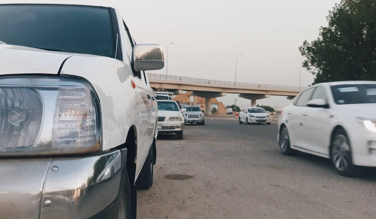 نيسان للبيع موديل 2014 رقم واسط سنويه مجدده 2029 مكفولة كفالة عامه سياره من الفتح وضربه وصبق وتبديل محرك كير حداديه تبريد تخم تاير بل كارتون عنوان ذي قار/***********

