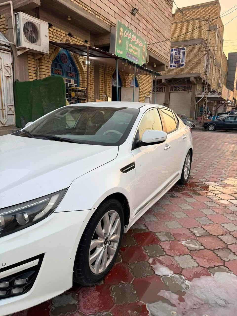 السلام عليكم
 كيا اوبتيمه موديل ١٥ السياره خليجي
كفاله عامه السياره حلوه ونضيفه مواصفات شفتات بل ستيرن كشن كهربائي قطعتين تبريد سياره حلوه ومامتعوبه على ايدنه ويل كب حلو لايتات ام الد الامامي والخلفي سياره نضيفه
مكاني ناصريه تفاصيل اكثر اتصل على الرقم ***********
