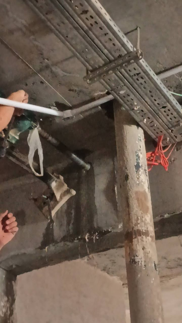 خبرة تتجدد، وكوادر متخصصة لضمان أعلى مستويات الإتقان! 🛠️⚡

في "كور بغداد"، لا نكتفي فقط بإنجاز العمل، بل نضع بين أيديكم حصيلة جهود كادرنا الفني المتخصص والمجهز بأحدث آلات القص والتثقيب الخرساني في العراق.
نعمل بروح الفريق الواحدة لتقديم حلول هندسية عملية تضمن لكم:

✅ كادر فني متمكن: خبرة عالية في التعامل مع مختلف أنواع الخرسانة المسلحة والأماكن المعقدة.
✅ دقة وسرعة بالتنفيذ: التزام تام بالمواعيد وإنجاز العمل بأعلى معايير الجودة والمحافظة على أمان المبنى.
✅ معدات حديثة ومتطورة: تثقيب وقص بدون اهتزازات وبأحدث التقنيات لضمان أقصى درجات النظافة والسلامة.
✅ ثقة وتواصل مستمر: معكم خطوة بخطوة من المعاينة وحتى تسليم الموقع جاهزاً.

مستمرون بتطوير جهودنا لنكون دائماً خياركم الأول في بغداد وأطرافها. 🤝

💬 للاستفسار وحجز المواعيد المباشرة عبر واتساب:
اضغط على زر "إرسال رسالة" أسفل الإعلان، أو اتصل بنا فوراً:
📞 *********** | ***********
