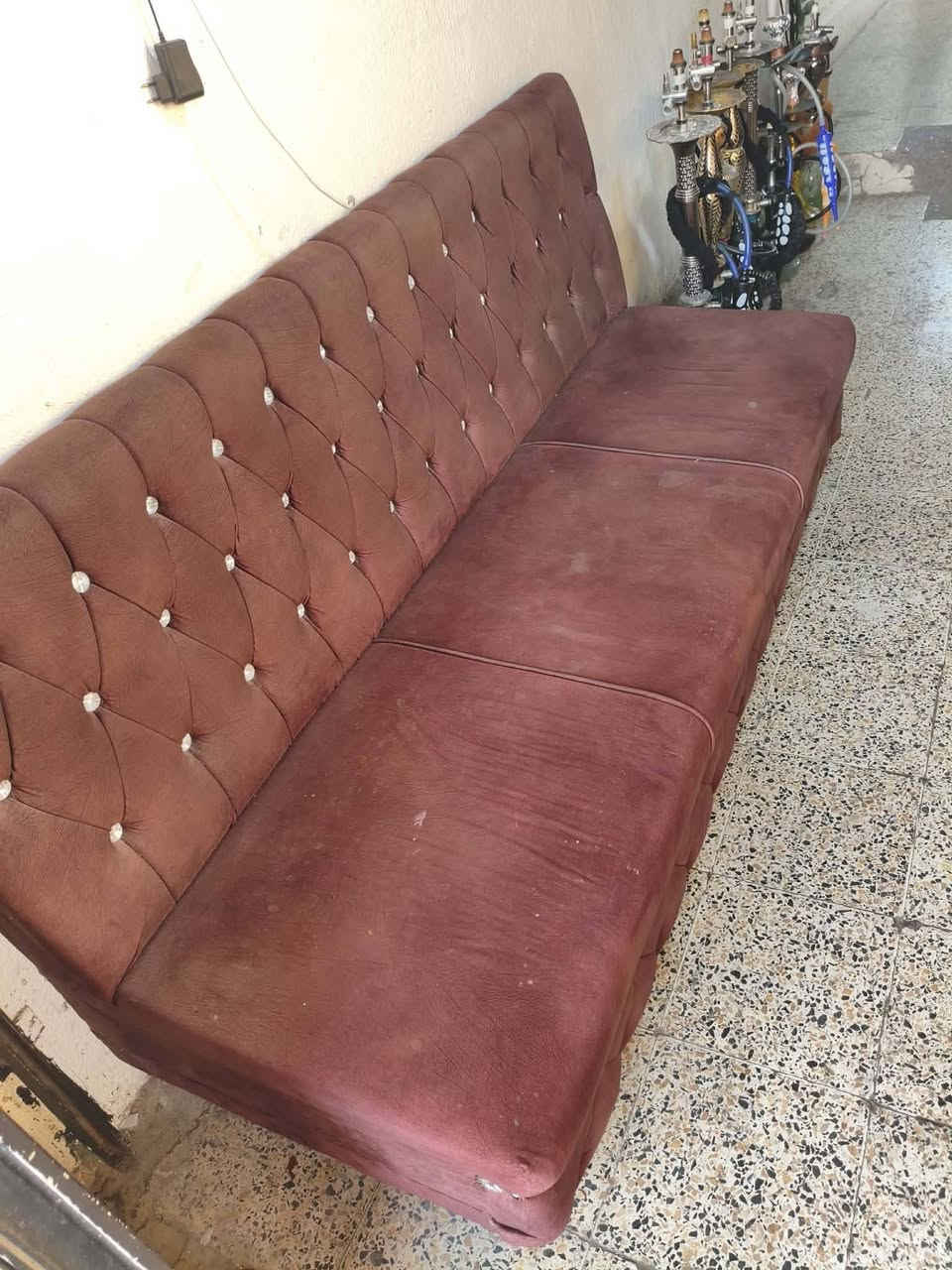 قطع ديوان للبيع للتواصل ***********
