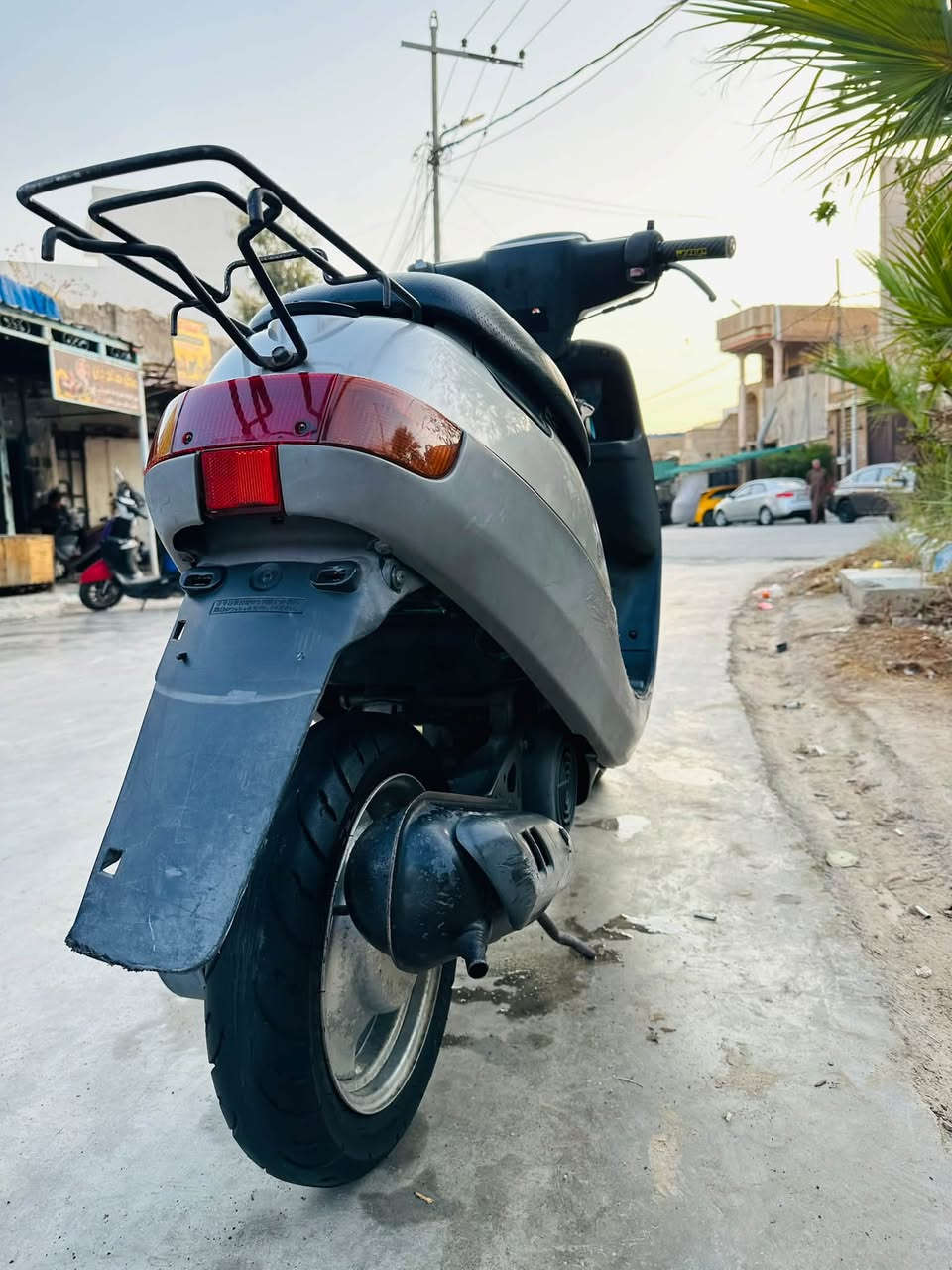 دراجه معروضه للبيع
مكينه كبس كابريته بلاديه 
الشراي يتصل ***********
