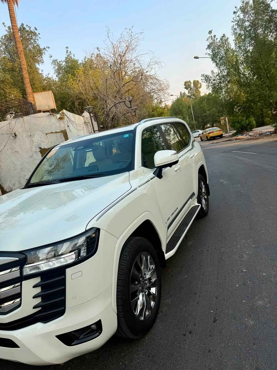 لاندكروز 2025 رقم بغداد

ضمان شركه ساز ١٥ تبديله دهن مجانيه

السياره فول الفول ام الرادار وخمس كامرات بلادي

ماشيه ٦ الالف

فئه TSS

بصمه تشغيل عن بعد

فتحه سقف

اربع كامرات

رادارات

جنطه كهرباء ثلاجه حساسات فور ويل شاشه جبيره

فول

للاستفسار  ***********

مكان السياره بغداد الكراده
