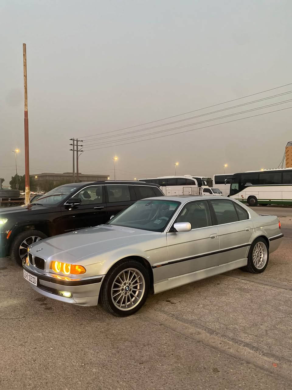٧٤٠i V8 • ١٩٩٦ • رقم صلاح الدين