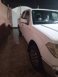 نيفاره البيع موديل 13سياره ناضيفه وحلوه مكينه مفتوحه شرط كله اصلي شركه...