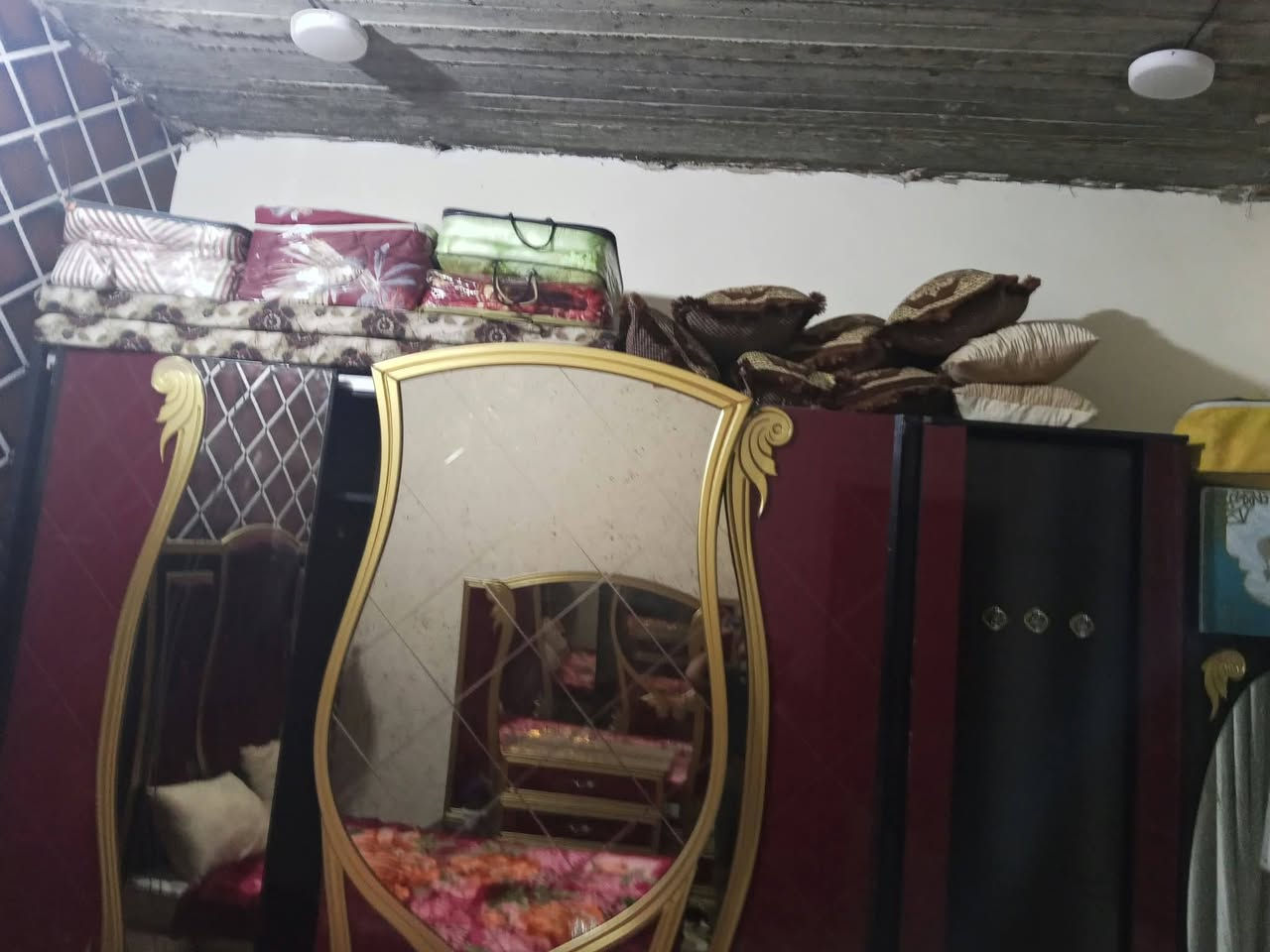 غرفه للبيع السعر مناسب مكان الفلوجه النعيميه قرب محطة جوهره سعرها بيها مجال 500
