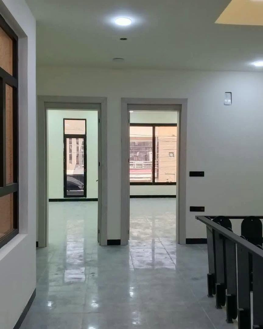 بيت 125 متر للبيع 🏠

الواجهه 6.25 متر 
النزال 20 متر 

ملك طابو صرف 

يحتوي على استقبال ومطبخ وهول داخلي و5 غرف نوم 
وصحيات عدد 3 وبيتونه وسطح 

بناء  حديث 2026 

العنوان :: حي الجهاد :: الاساتذه :: خلف الاربع شوارع 
منطقه راقيه وكامله خدمات 

السعر والاستفسار الاتصال *********** 📞📞مكتب الشهم للعقار
