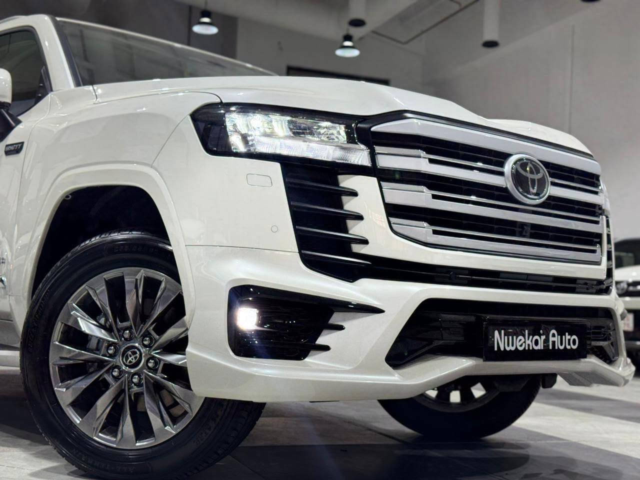 🖤🔥 TOYOTA LAND CRUISER LC300 2026 🔥🖤
👑 TWIN TURBO — LIMITED S — GXR

الفخامة إلها عنوان… والقوة إلها هيبة.

🚀 موديل 2026 بمواصفات استثنائية وحضور يخطف الأنظار.
💥 Twin Turbo V6
⚙️ ناقل حركة أوتوماتيك
🚙 دفع رباعي 4×4
✨ Limited S — GXR
🏢 وكالة شركة SAS

🔥 سيارة مو لكل شخص… هذه للي يعرف قيمة الهيبة والفخامة.

📲 جاهز تختار سيارتك؟ لا تنتظر!
اتصل بنا الآن واحجز LC300 2026 قبل نفاد الكمية.
📞 ***********
📞 ***********
📞 ***********

📍 أربيل – سايدين عدالة – مجمع أرام التجارية – بلوك A8

🚘 NWEKAR AUTO | نوێکار ئۆتۆ
اتصل الآن… وخلي الـLC300 تكون سيارتك القادمة! 🔥
