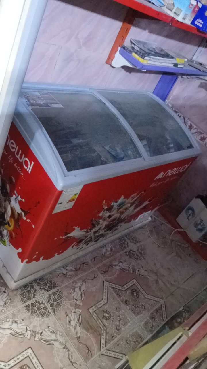 برادت ومجمده استعمال قليل
البرادات استعمال 4اشهر
ولمجمده استعمال شهرين
كل واحد سعر 300قفل
بيع مستعجل ببسب ضرف مرض عافكم الله 
ناصريه سوق الشيوخ 
ع طريق الحسائيه رقم الواتس 
***********
