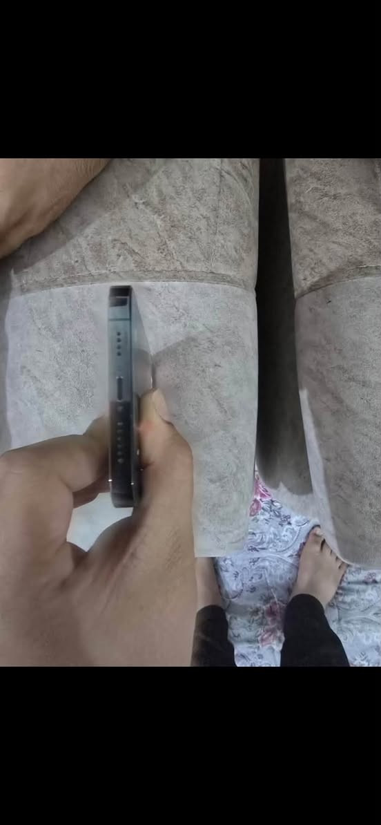اسلام عليكم للبيع ايفون 13برو ماكس ذاكره 256 بطاريه89بلاديه بلاديه تجي وتفحص وين ماتريد شرق اوسط مستبدل شاشه اصليه اصليه  شاصي مالته شخط واحد مابيه الضهر مالته بيه جوه بلخير فطر بسيطط كلش والباقي كله مكفول سعره 580الف قفل قفل مو شراي لاتدوخني رقمي ***********  العنوان كربلاء طويريج
