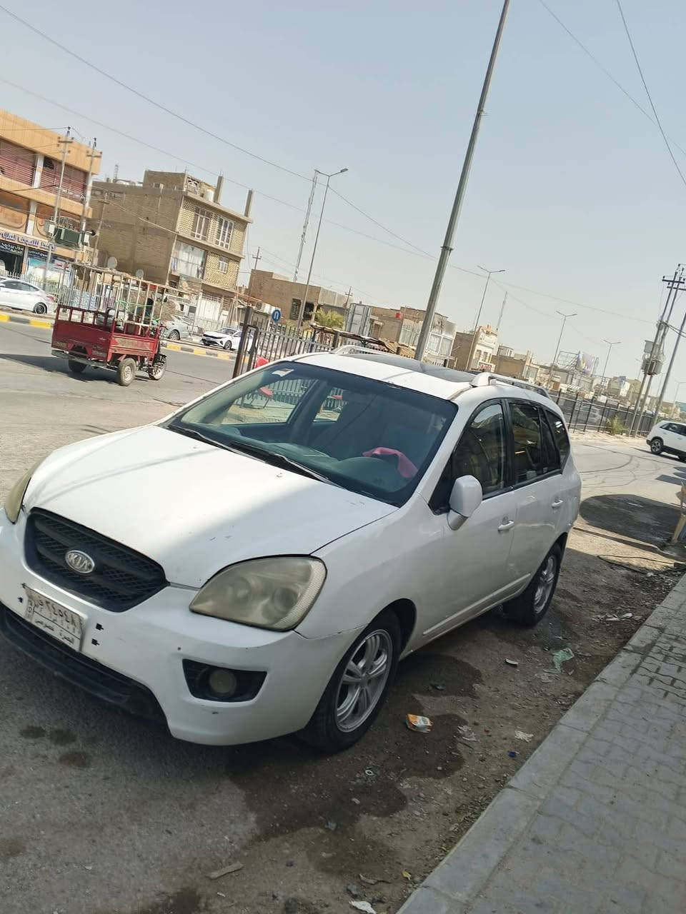 سلام عليكم كارنز 2010 رقمها بصره بيها ضربة 4قطع مكانها النجف ب 70 وبيها مجال رقم موبايل ***********
