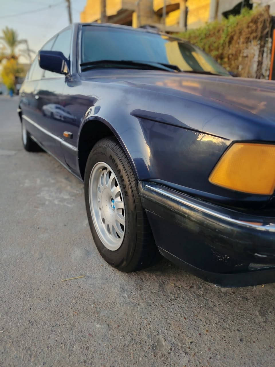 بيئم للبيع مديل 1991 سياره بيهه نقوصات بسيطه مثلآ كيلون مال باب السكن تبريد كمبريسر مصبوغه عام يحتاجلهه بوليش غرفه يحتاجلهه ترتيب سياره علبهه غرامات ينزل من سعرهه غراماتهه 550 سلايت عطلان يحتاجلهه دجه كير بيهه عدسات وبيهه منضومه زنون باتري جديد تايرات جدد السياره يحتاجلهه ادامه السياره متروكه اكفلك كير ومحرك السعر 45 وبيهه مجال *********** المكان بغداد الدوره ابو دشير

