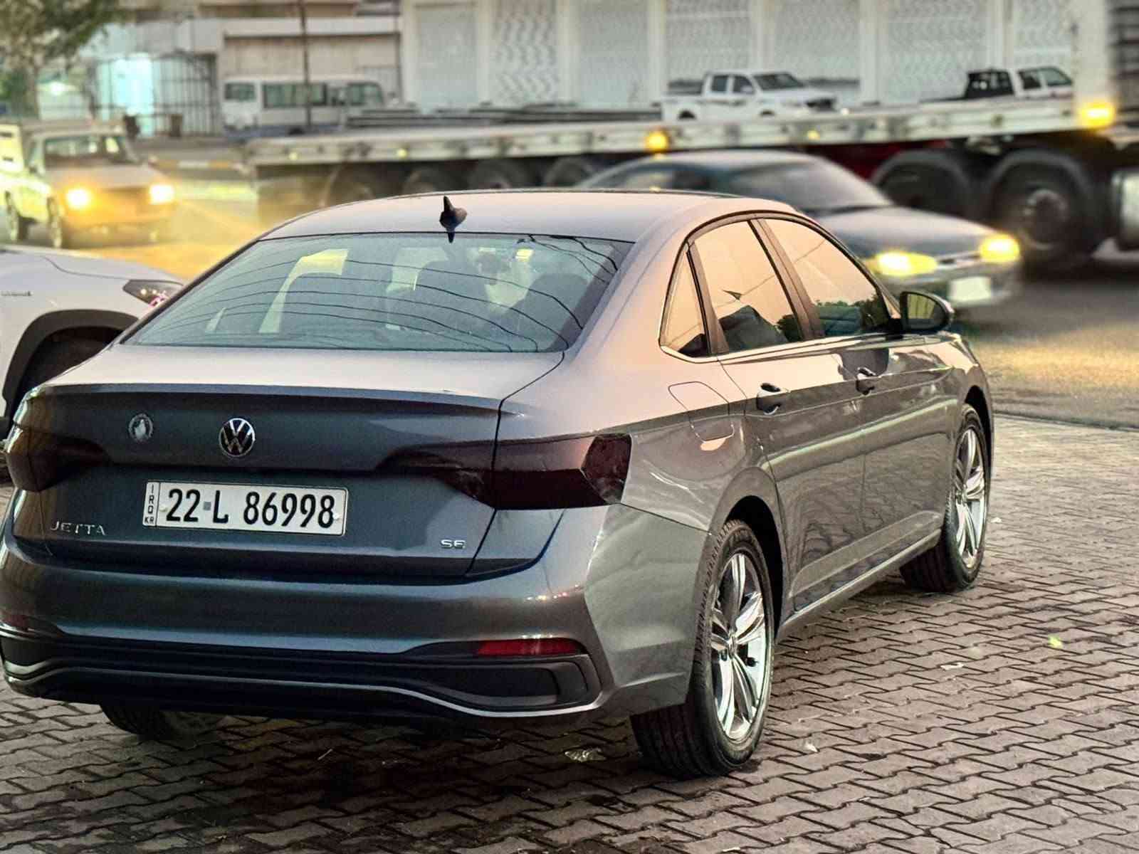 فولكس واگن جيتا 
2022
مواصفات SE
 ماشي 72 الف مايل
ضرر فقط بونيد صبغ بدون شاصي بدون دواخل
رقم الشاصي بالمنشور
شرط تحويل و كالة
بطاقة بنزين موجود بيها
سعر 130 و مجال قليل
***********
***********  واتس اپ كركوك, العراق
