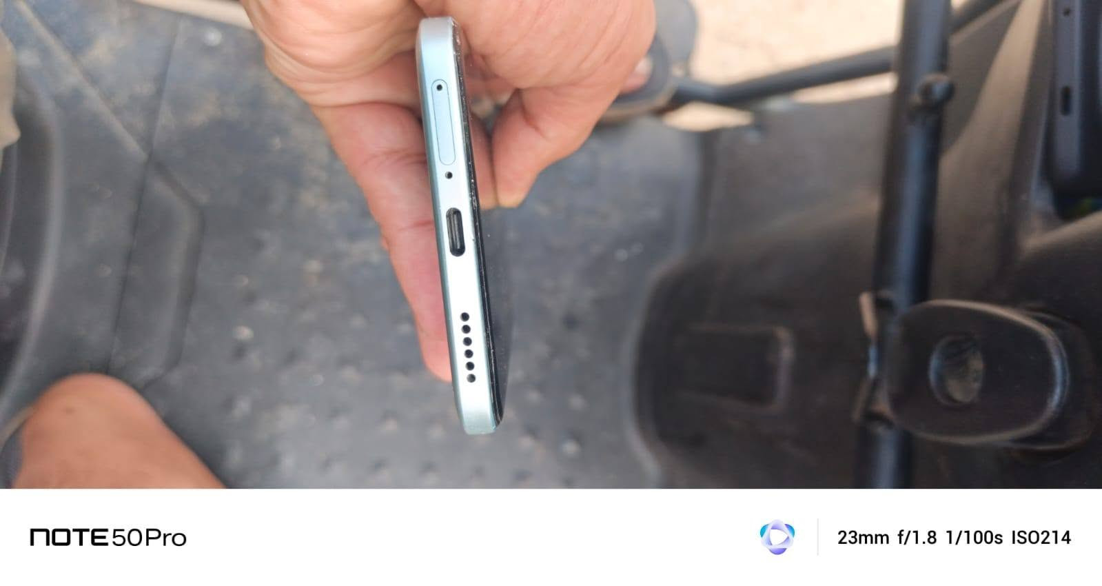 سلام عليكم شباب اجهزه للبيع او مراوس
بوكو ام 8 برو فاف جي جهاز بعده جدید

ذكره 256

بطاريه 100 عدد دورات شحن 97

جهاز مال العاب كامل الملحقات شاحنه 100 واط يرهم مراوس أو بيع

جهاز انفينكس نوت 50 برو

ذكره 256

جهاز نظيف بس بي ضربه بالحلاس مثل اوضح بالصوره

بطاريه 5000

كامل الملحقات شاحنه 90 واط شاحن لاسلكي 30 واط

يرهم مراوس أو بيع استفسار ***********

نص مكتوب في الصور:
- NOTE50Pro 23mm f/1.8 1/100s ISO214
- NOTE 50 Pro 23mm f/1.8 1/50s ISO197
- NOTE 50 Pro 23mm f/1.8 1/100s ISO151
- NOTE50Pro 23mm f/1.8 1/100s ISO85