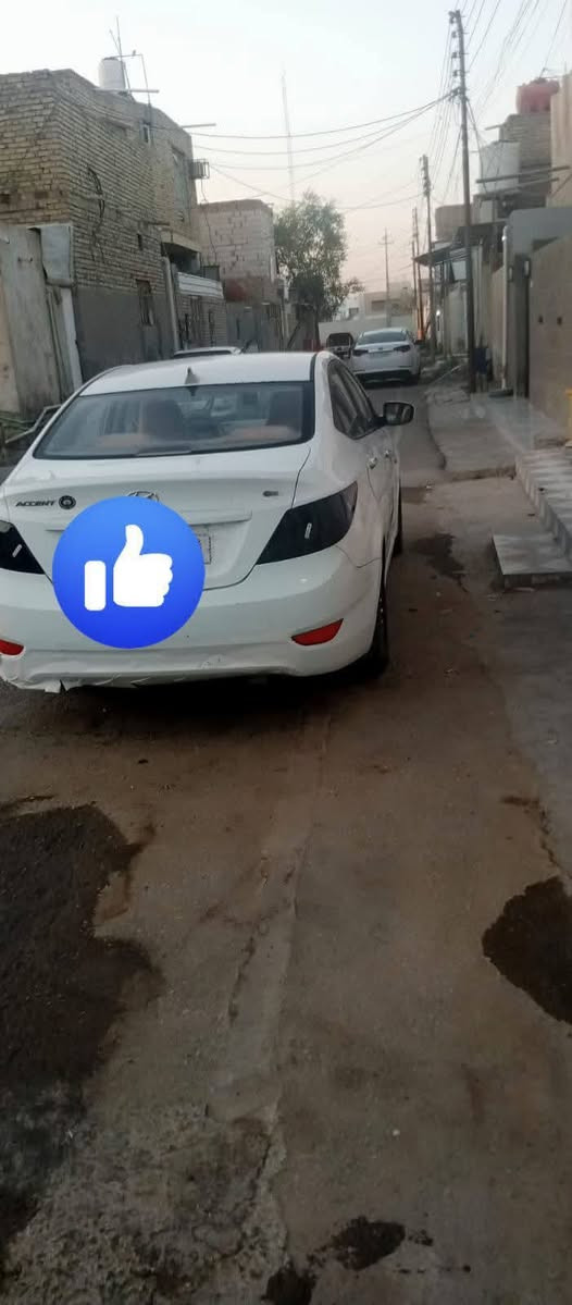 السلام وعليكم  اكسنت 14خليجي رقم ذي قار بسمي محرك 1600 سعره 75 العنوان ناصريه شراي يتصل على الرقم ***********
