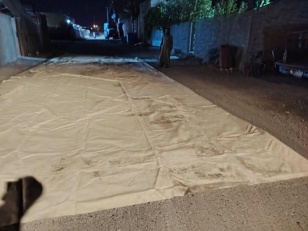 السلام عليكم ورحمة الله وبركاته جادر للبيع لمكان حديثه حقلانيه الاتصال عله هاذه الرقم (***********)
