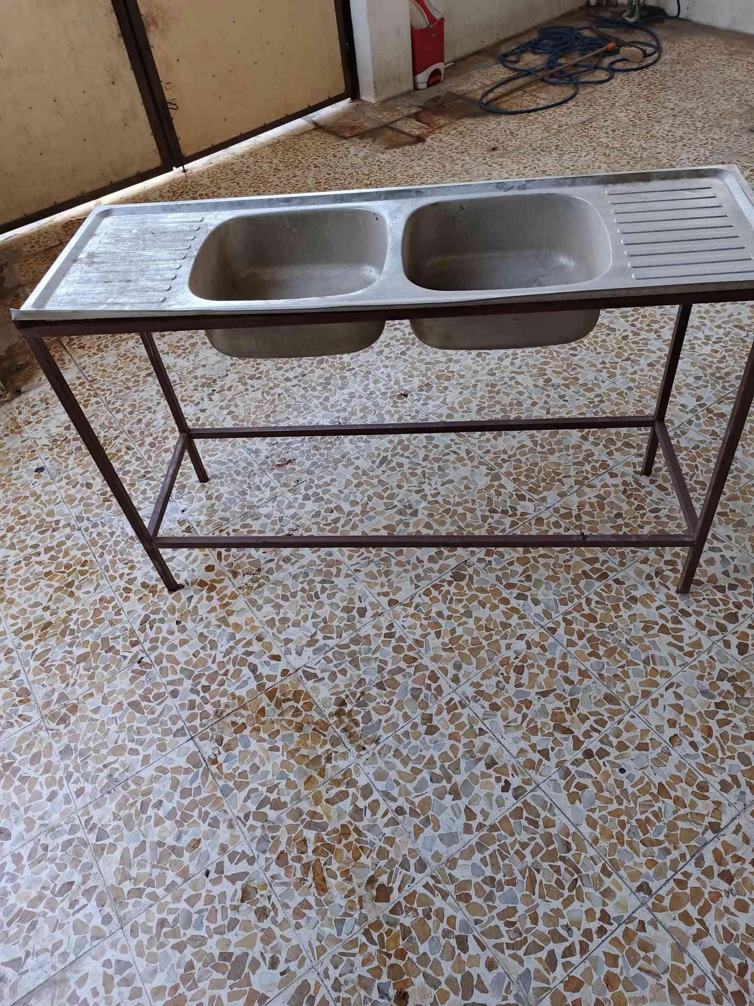 للبيع • حسب الغرض • برميل