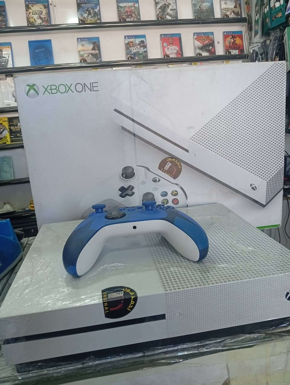 Xbox one S
للبيع اكس بوكس وان اس  ملحقات كامل مع كارتون يده مو بلادي 
ذاكره 500
سعره  ١٣٥ الف 
تواصل واتساب 
***********
مكان كركوك حي العسكري
