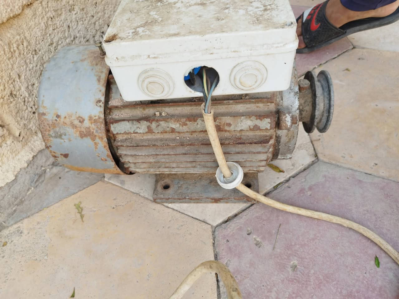 ماطور ٣ فيز • خنزيرة ٤×٤ • السماوة الوركاء