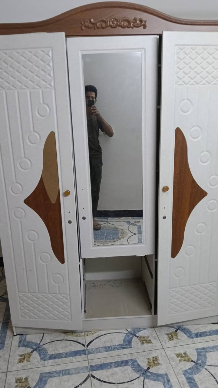 سلام عليكم كنتور البيع ابو تلث بيبان كامل مفصخ جرباية ام نفر سعر الكنتور 40 ول جرباية 30 اوبيهن مجال مكاني زعفرانية ***********
