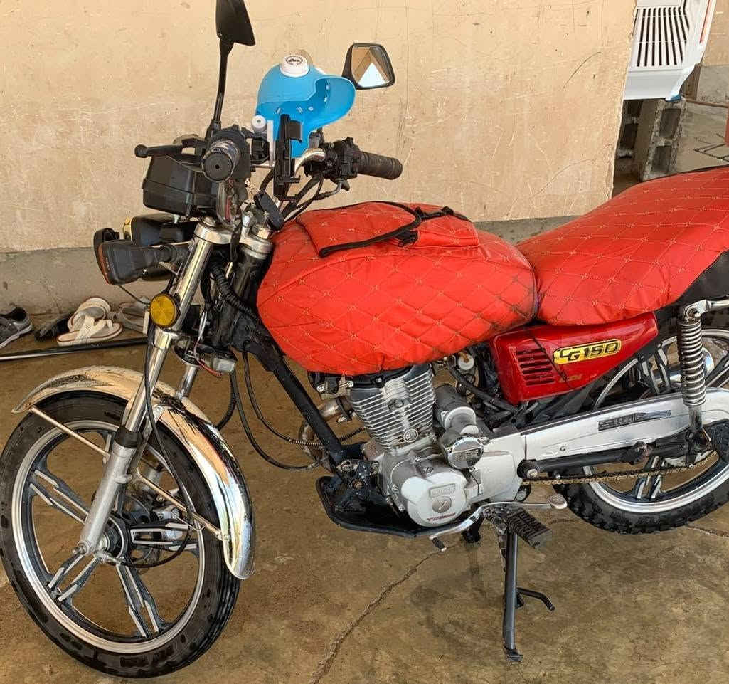 سلام عليكم
#للبيع #متعوب #عليه

#سيفان 🏍🏍🏍

#موديل 2020👉👉

#محرك مامفتوح ⚙️🔧👍

#كهربائيات شغال 🚥🚦🔋🚨

#سلف هندر شغال 👍👍👍👍👍👍

#تخم #تاير #جديد ⭕⭕⭕⭕🛟

#السعر #450💵💵💵

👈👈👈👈مكانه صلاح الدين قضاء العلم 👉👉👉👉

📲📲📲📲*********** 📲📲📲📲📲📲***********
