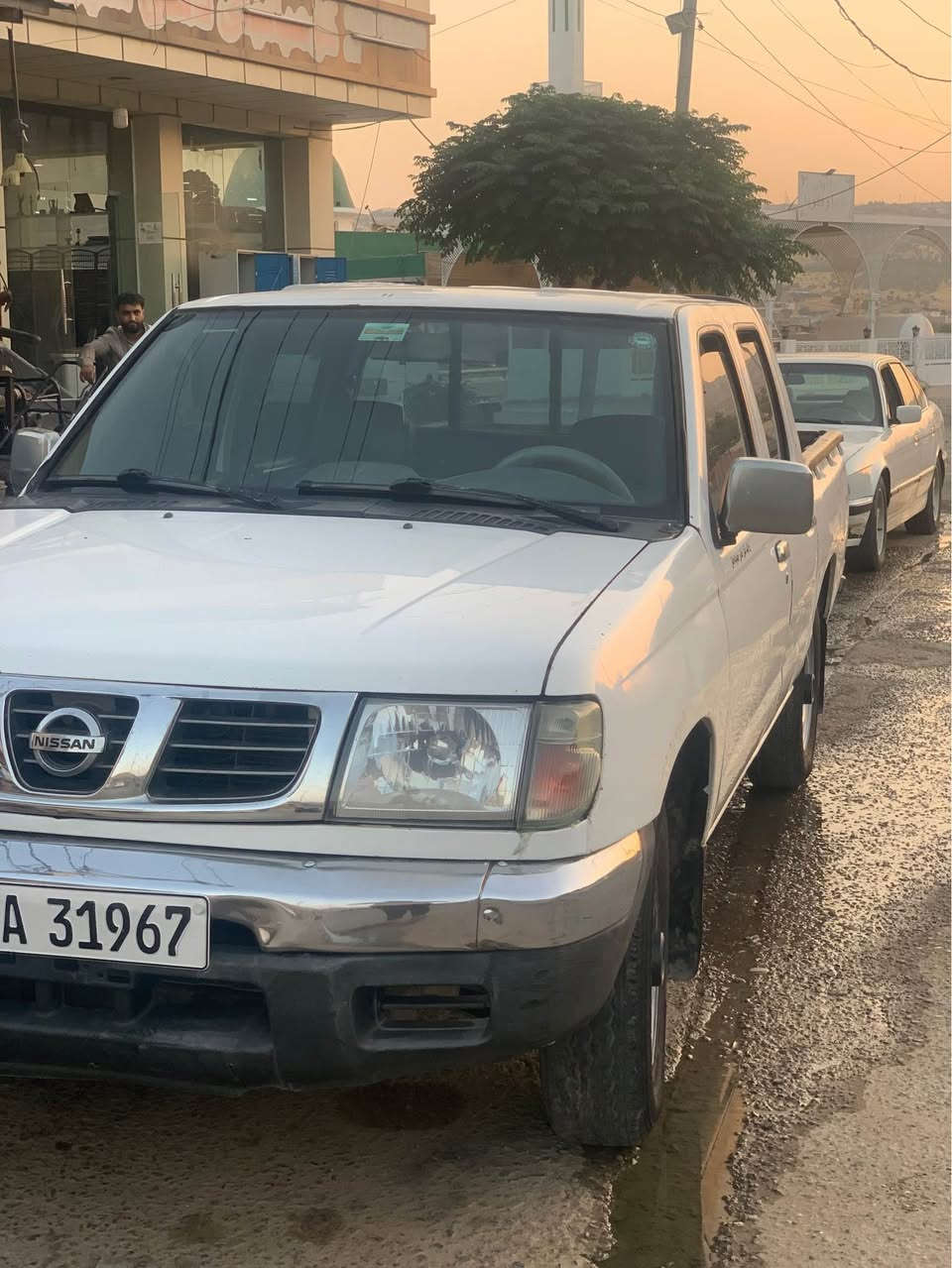 بيكاب نيسان 2001گئر مةكينة بةشةرت ئةكسل بةسةرت تةبريدو باوةر  سةنةوي تازة خةلاس بوة يةك جاملخي بؤياخ بةبئ ژؤرئ 
*********** شقلاوة, أربيل
