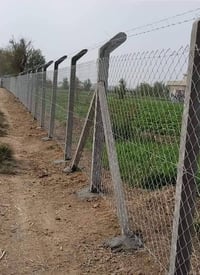 شركة التألق • تركيب أسياج BRC • اسياج بيارسي