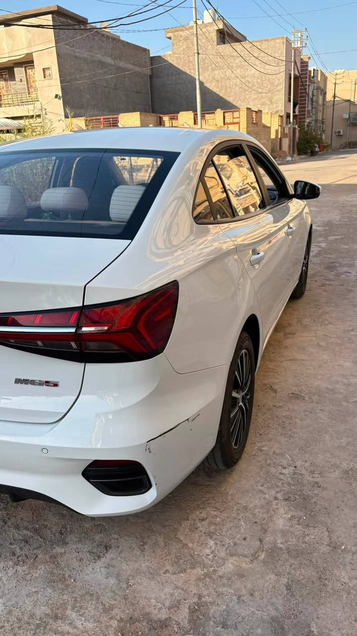 MG 5 Plus 2025
محرك 1500 
ماشية 8000 
قطعتين تبريد 
بصمة 
رقم كربلاء باسمي
بعدها بضمان الشركة 
للاستفسار ***********
