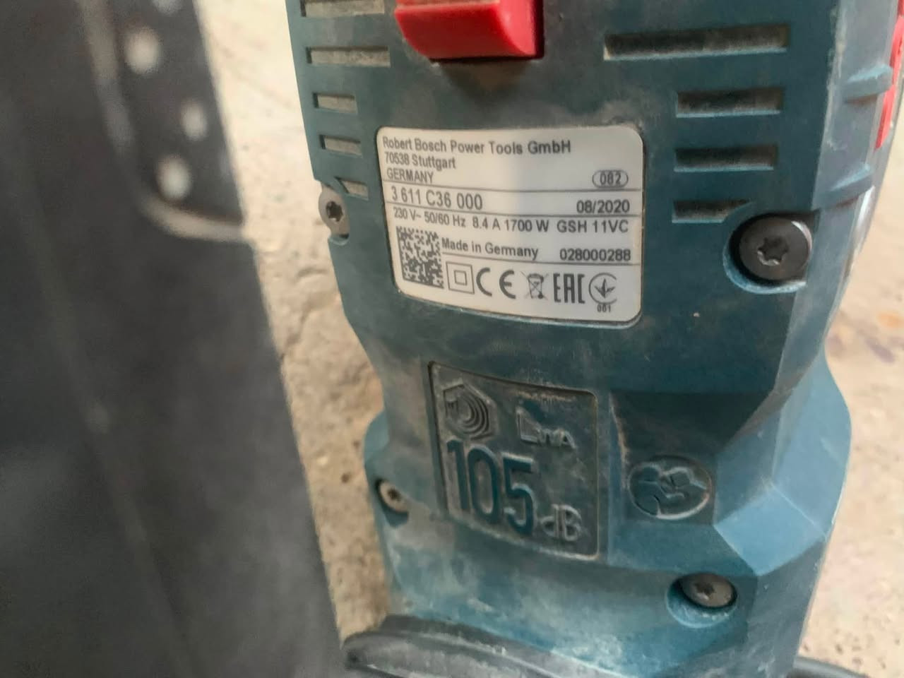 للبيع دريل تكسير بوش احترافي Bosch Professional GSH 11 VC
صنع: ألمانيا 🇩🇪 Made in Germany
 تاريخ التصنيع: 08/2020
للتواصل عالخاص أو الواتساب ***********
