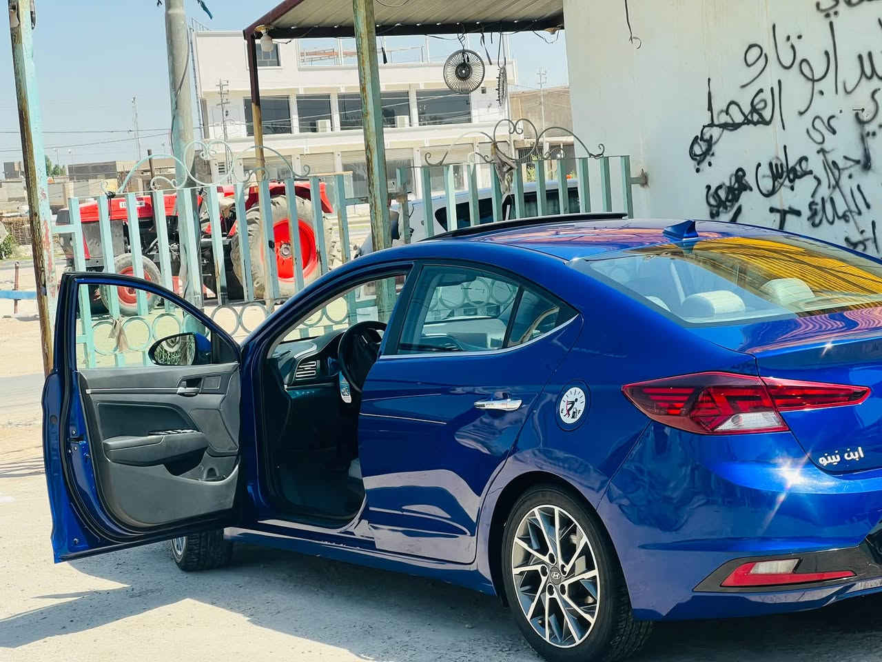 السلام عليكم
النترا للبيع موديل 20 امريكي رقم بغداد الدولي بسمي السياره سنويه لحد 2027 حادثها خفيف كلش حافت البنيد وبيها بارد بسيط كلش بجاملغ بصفحه السايق صور الحادث موجوده السياره فول مواصفات كير مكينه مكفولات السياره مصفره غرامات ما عليها ولا ربع
مواصفات السياره
1- بصمه 
2- فتحه 
3- اشاير بالمري 
4- كشنات جلد
5- تدفئه بالكشنات
6- تدفئه بالمقود
7- ويل كب
8- تحديد مسار
9- توقف ذاتي 
10- مانع انزلاق 
11- تحديد جانبين
12- تحكم ستيرن جهتين
13- شاشه كار بلي 
14- منفذ UBS
15- مكينه 2000 دوش المرغوب
16- صندوق ذكي عند الاقتراب
17- بصمه ابواب 
18- يدات نيكل 
19- كامره دواره بلاديه
20- رادار امامي وخلفي
21- ثلاث انظمه قياده نورمل وسمارت وسبورت
السياره عليها دوشمه كامله كاعيات وسفريات مكانها كربلاء طويريج استفسار والسعر *********** اتصال واتساب فقط
