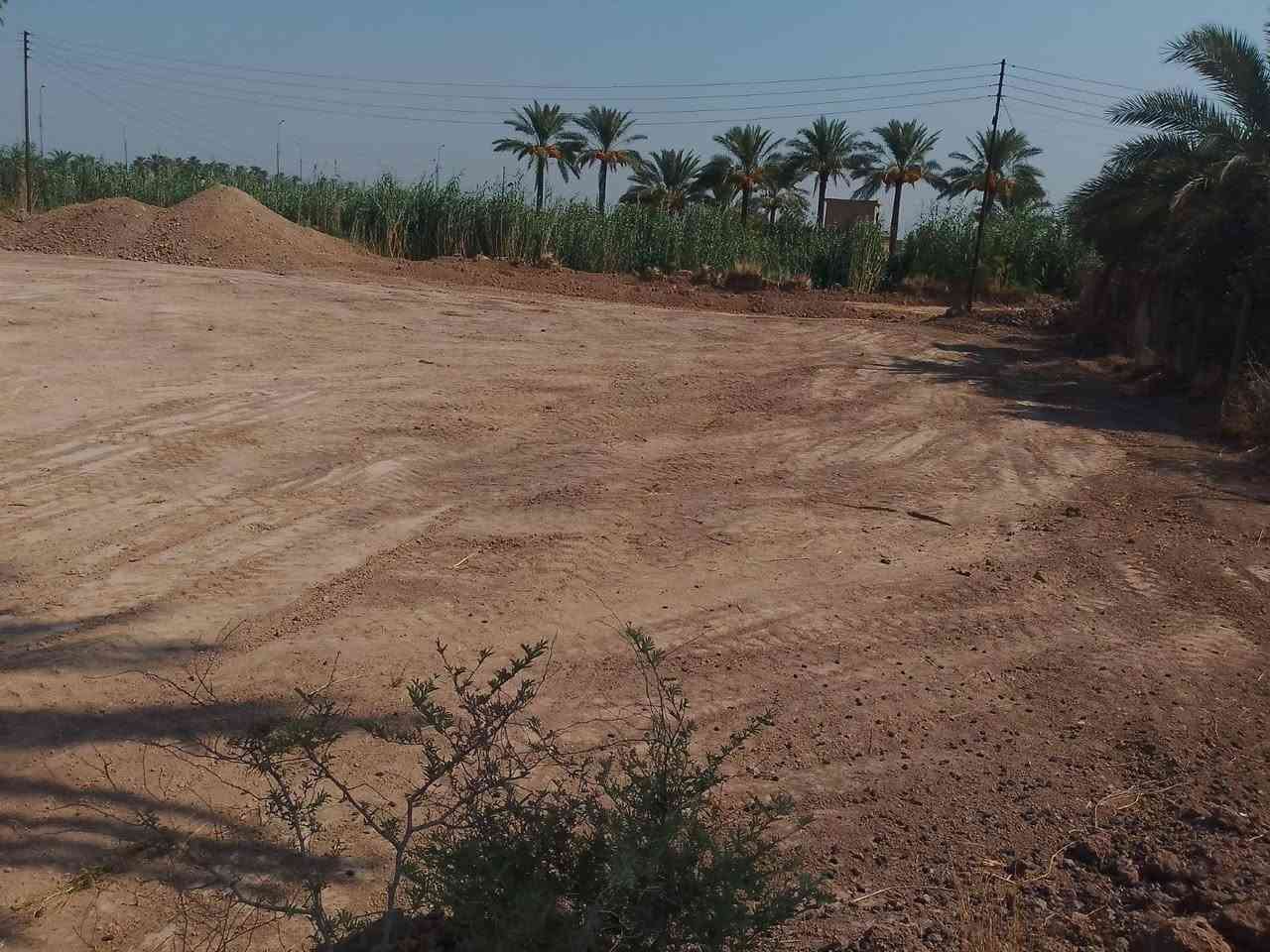السلام عليكم
دونم للبيع طابو زراعي سند 25 علئ سريع الدوره اليوسفية الجديد 
الواجهة 24
نزال 105
كاملة الخدمات ، الاستفسار اكثر الاتصال علئ الرقم *********** ،بي واتساب
