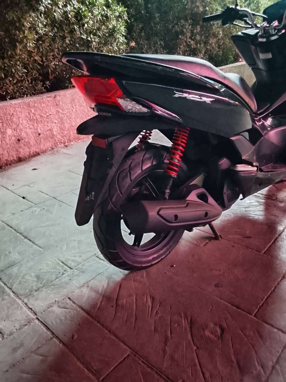 بيسي إكس • جيل ثاني • معدل