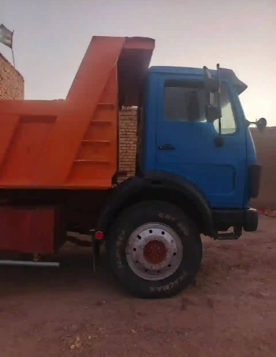 البي الماني  موديل 74 للبيع جاهزه كبل للشغل رقم ذيقار نكليزي مداور ثاني يوم سياره
***********.                         n
