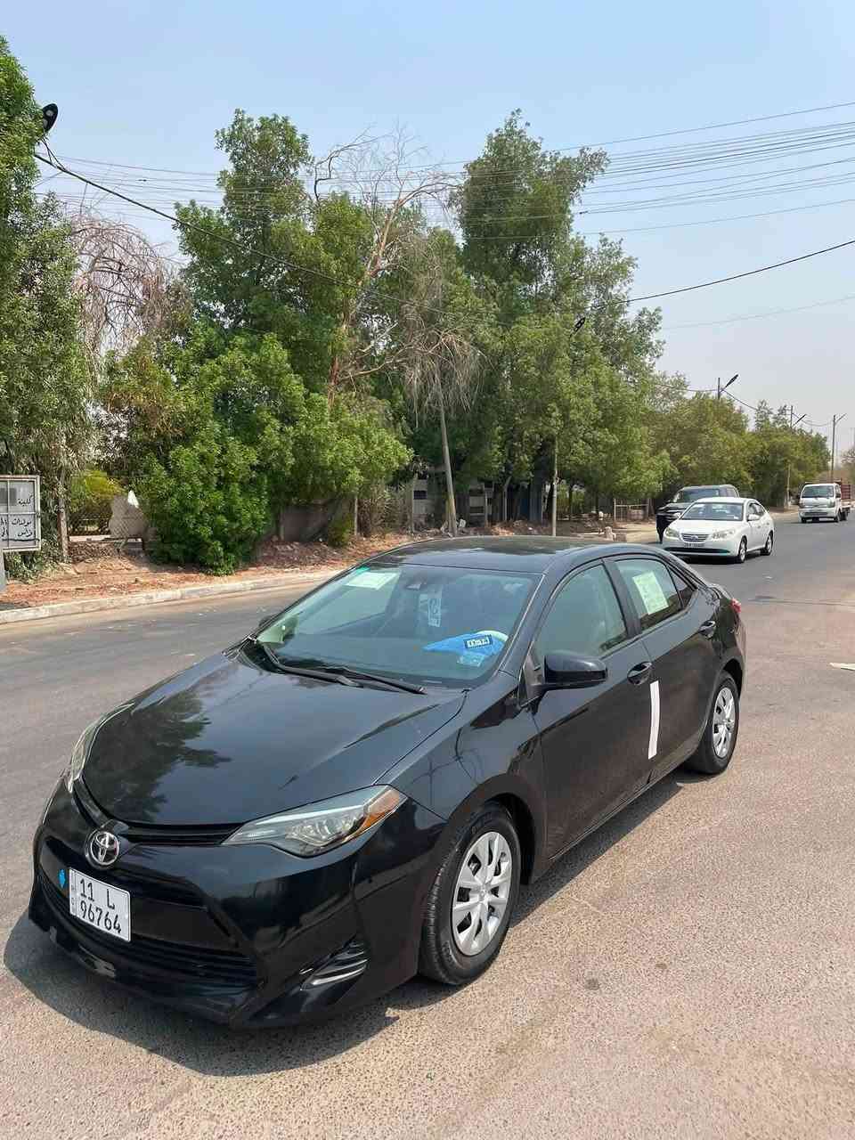 السلام عليكم كورلا 2019 وارد المريكي بيه صبغ جاملغ وبنيد صور حادث بلمنشور  سياره جديده بدون اي نقص مكينه وكير ممفتوح سعر 114 بيه مجال مكان سياره بغداد جديده رقم ***********

