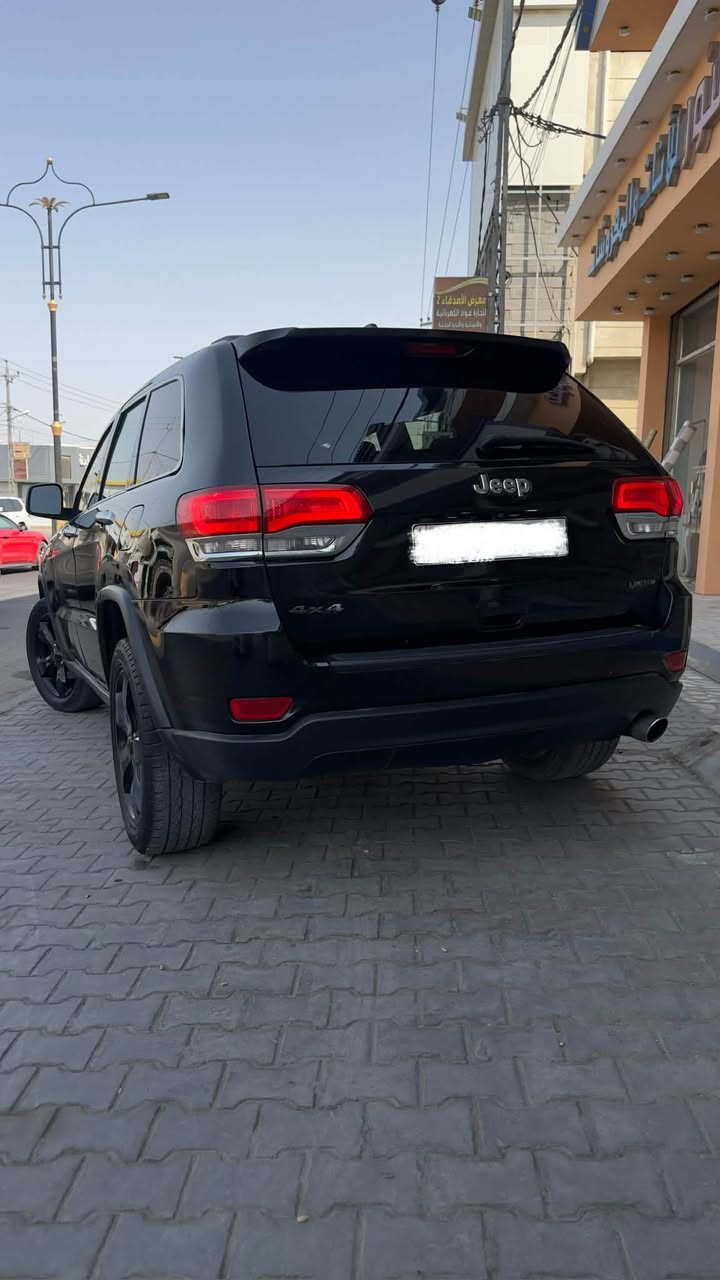 جيب جراند شيروكي
مـديل 2015 كصه جنطه
￼ادوات_ادوات_دخول_جديد متؤمة_انگليزي_شغل_اصلي
محرك  3600/V6 
كير ماوس 
ليت عدسه 
كشنات كهرباء 
تبريد ثلج 
حداديه جديده 
تخم تاير جديد
فول تحكم ستيرن 
الـمكان_البصرة🇮🇶
السعر_اتصل_وتدلل 
 ‭***********
@الجميع
